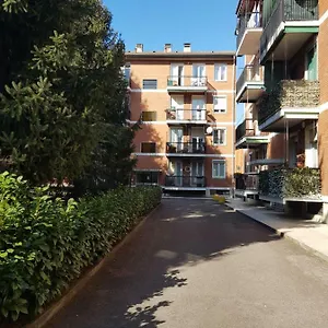 De Candia House , Rescaldina Italia